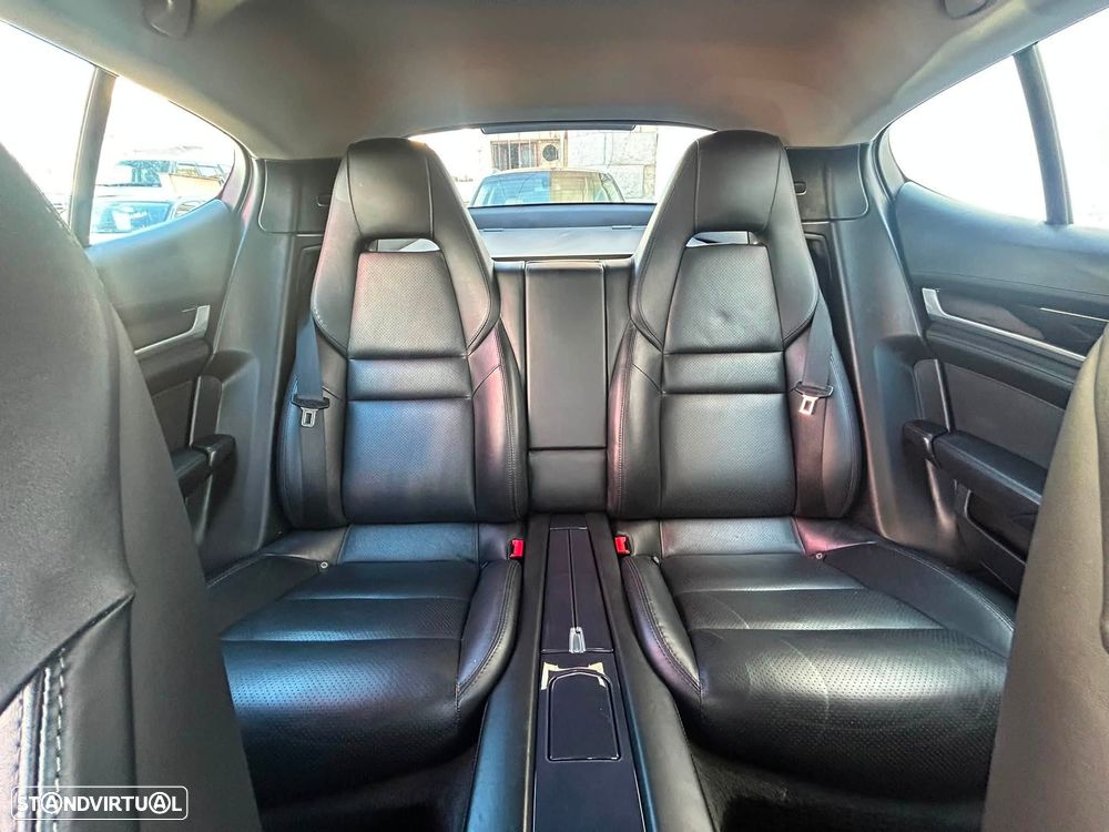 Porsche Panamera Platinum Edition - 49