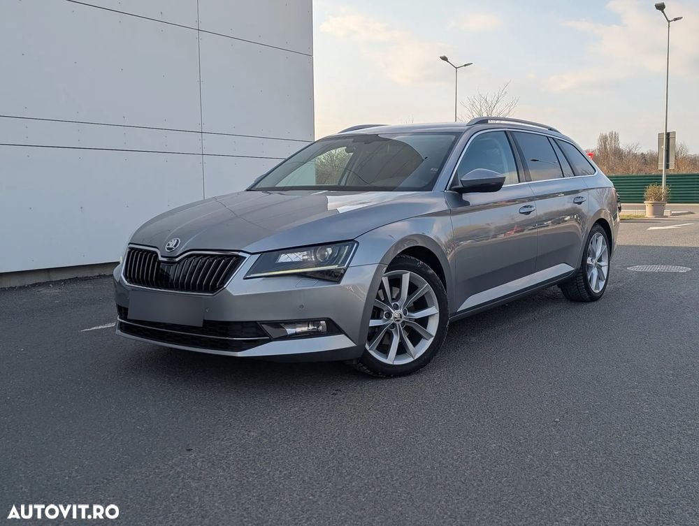 Skoda Superb 2.0 TDI DSG 4X4 Style - 1