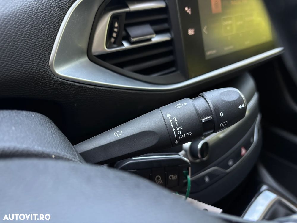 Peugeot 308 PureTech 110 Active Pack - 23