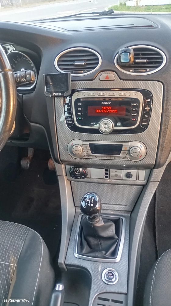Ford Focus SW - 10