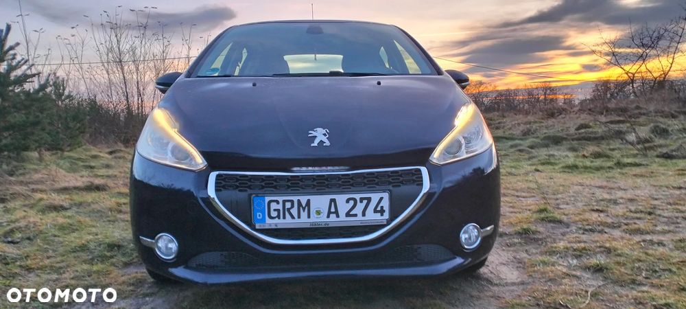 Peugeot 208 PureTech 82 Start & Stop Allure - 13