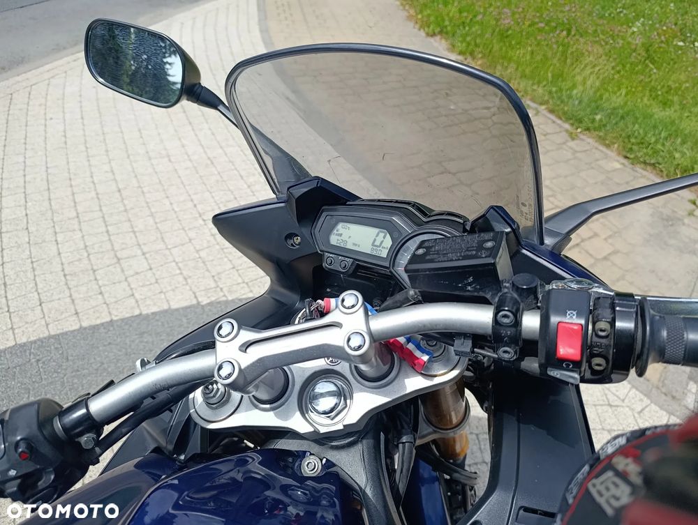 Yamaha FZ - 6
