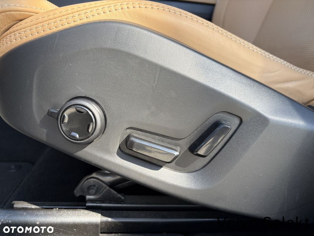 Volvo XC 60 - 10