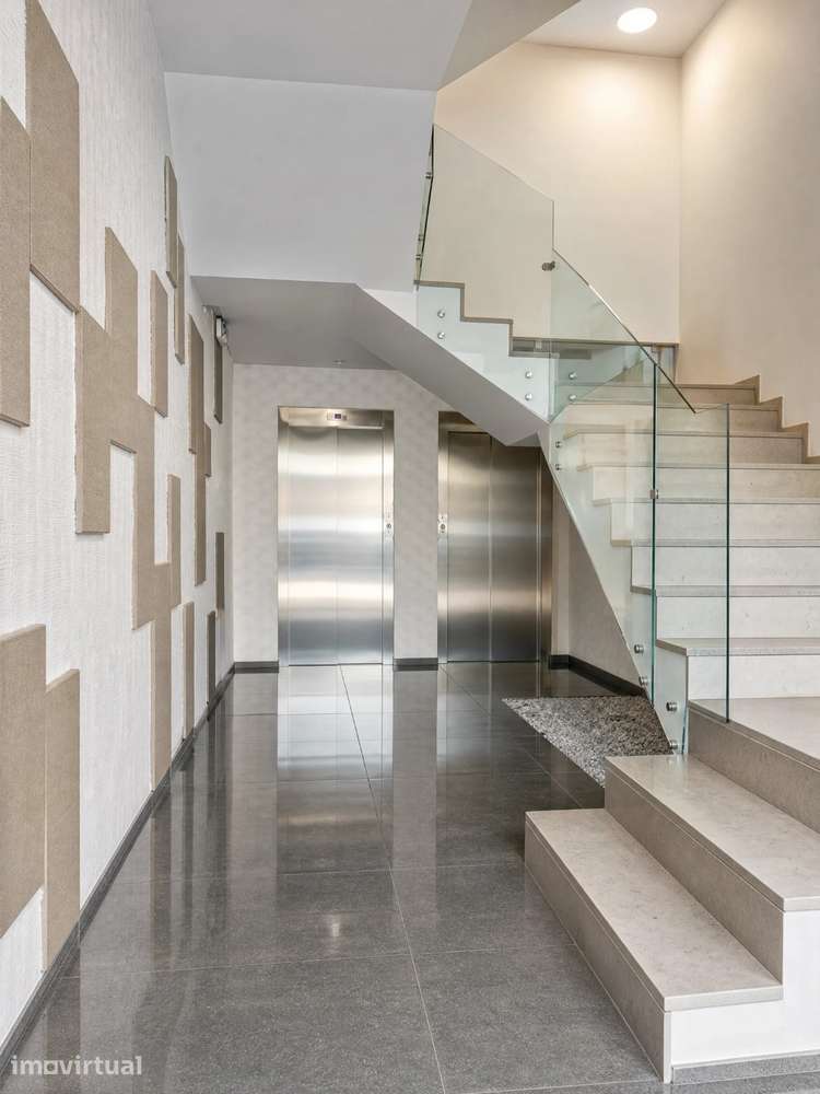 Apartamento T3 Moderno com Garagem Fechada p/ 2 Carros_Celeirós, Braga - Grande imagem: 3/38