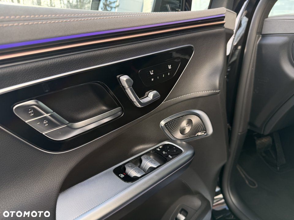 Mercedes-Benz EQE - 15