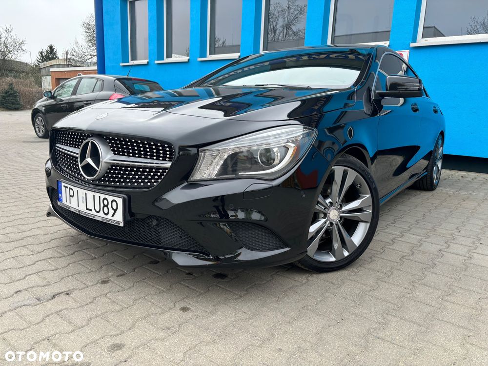 Mercedes-Benz CLA 220 CDI 7G-DCT AMG Line - 1