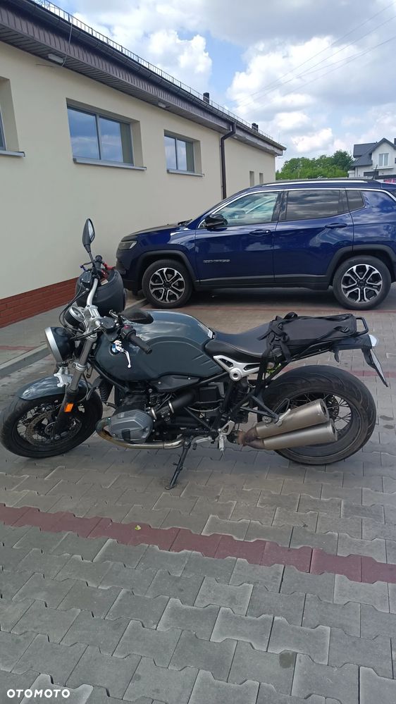 BMW R - 19