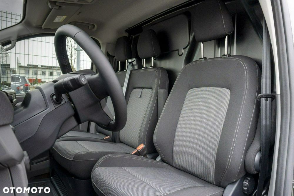 Volkswagen Transporter - 18