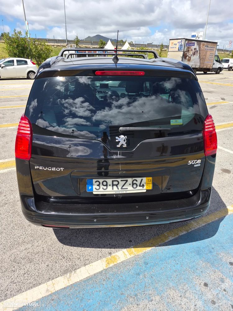 Peugeot 5008 1.6 E-HDi 7L Allure 2-Tronic - 6