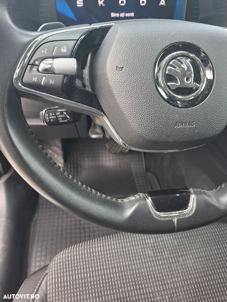 Skoda Octavia 2.0 TDI DSG Ambition - 5