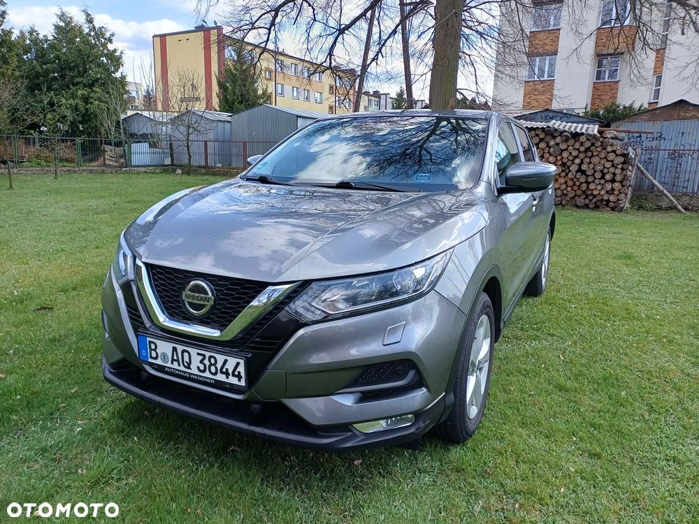 Nissan Qashqai 1.3 DIG-T Acenta - 1