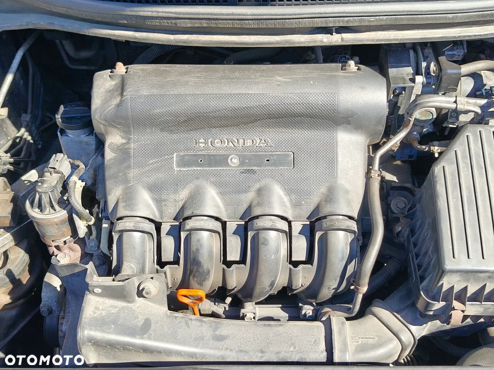 Honda Accord 1.6i S - 19