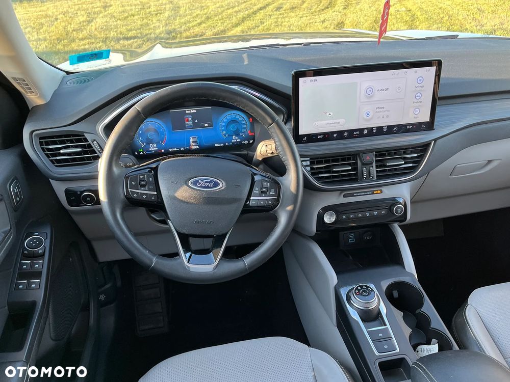 Ford Escape - 10
