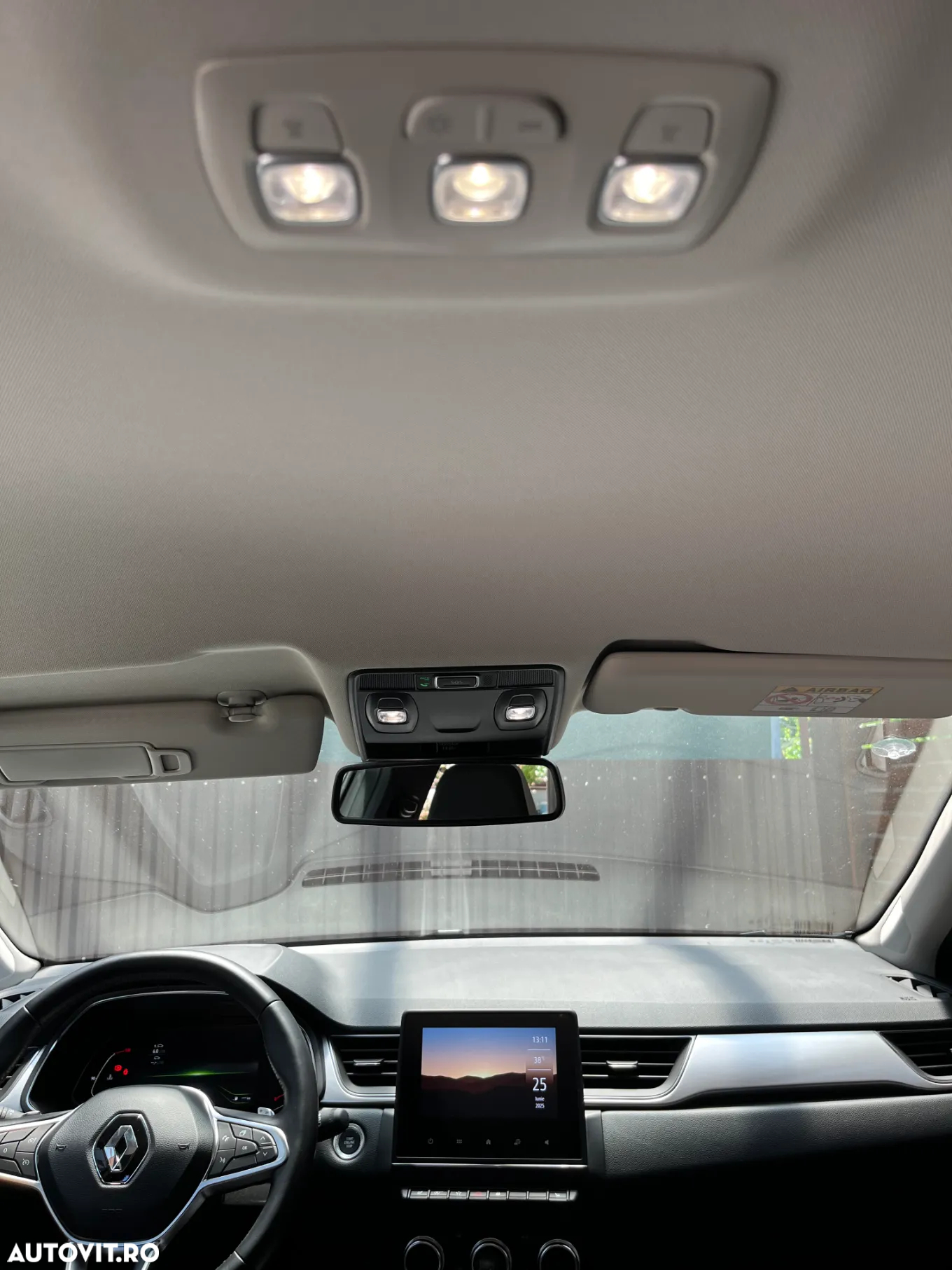 Renault Captur MHEV 140 EDC Techno - 29