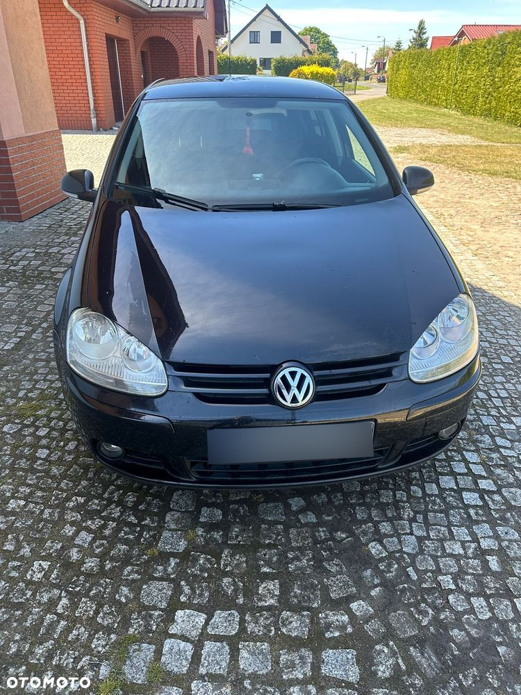Volkswagen Golf - 5
