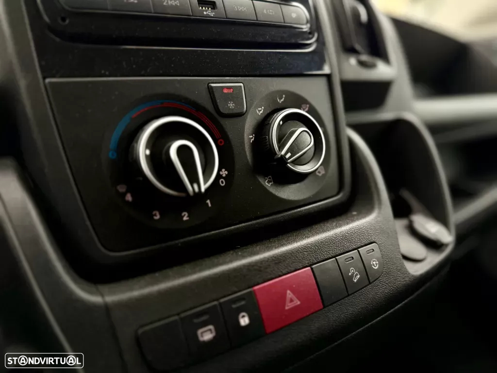 Fiat DUCATO 2.2 M-Jet L3H2 140Cv | IVA DEDUTÍVEL - 20