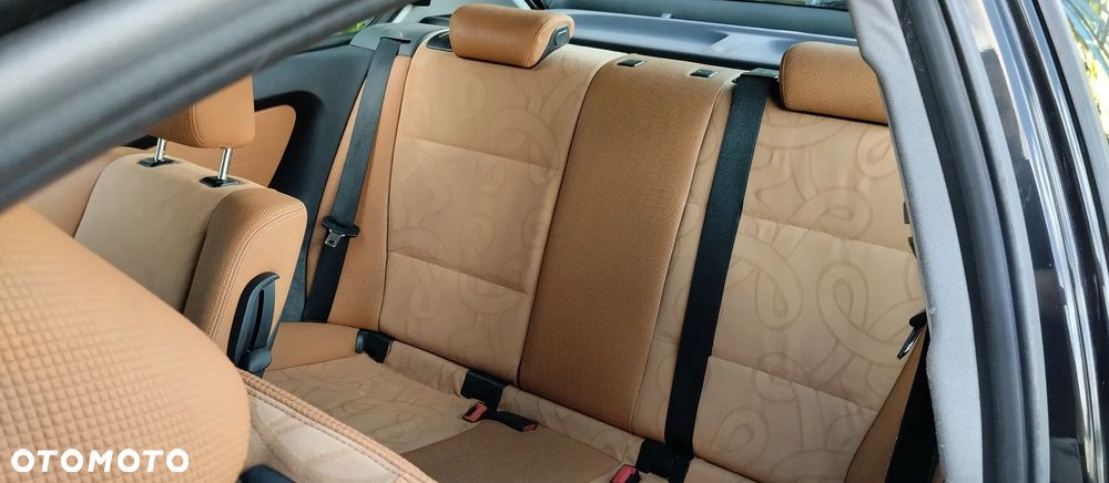 BMW Seria 3 - 13