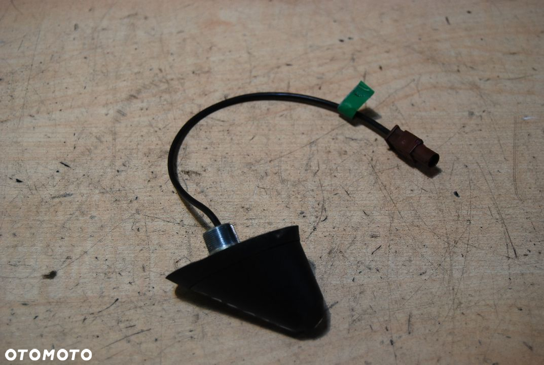 ANTENA DACHOWA 6R0035501 VW POLO 6R SKODA SEAT - 2