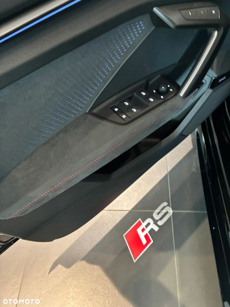 Audi RS3 Sportback - 13