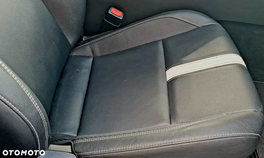 Toyota Camry 2.5 Hybrid Dynamic Force Executive e-CVT - 6