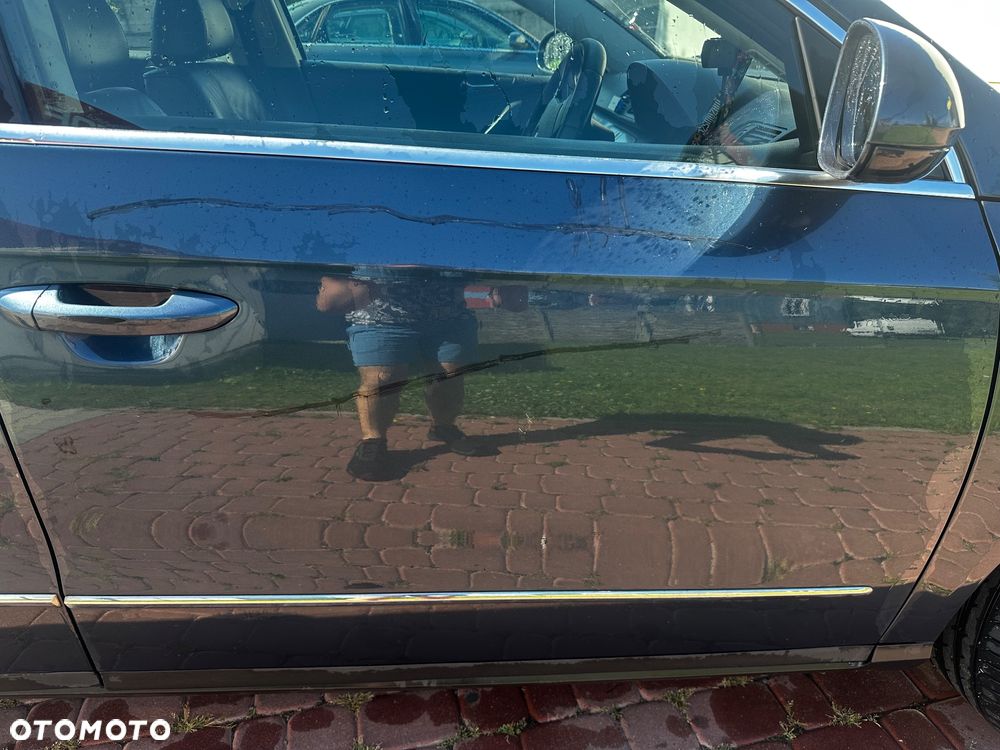 Volkswagen Passat - 17