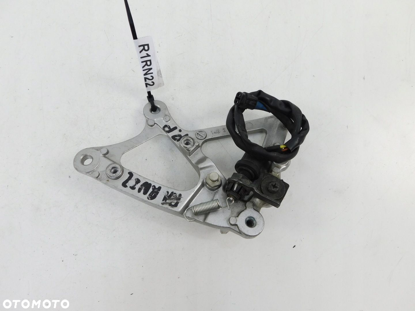 YAMAHA R1 RN22 SET KIEROWCY PRAWY - 7