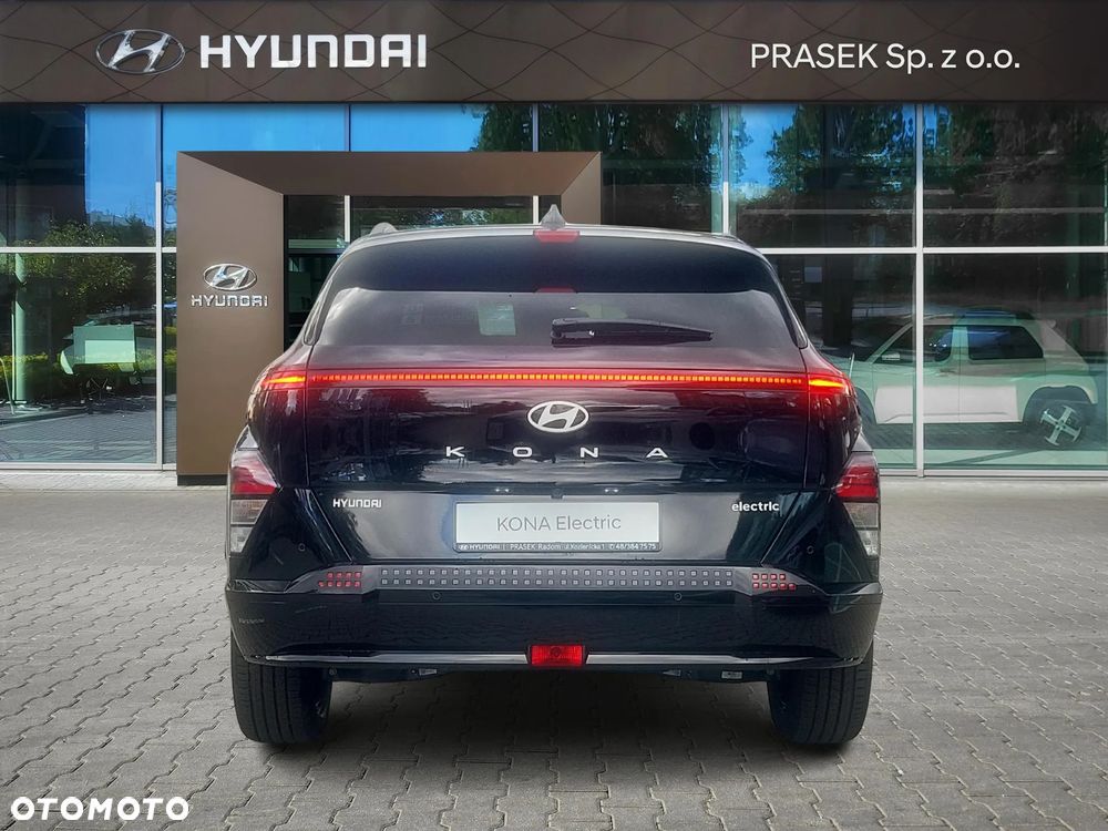 Hyundai Kona 65kWh Executive - 4
