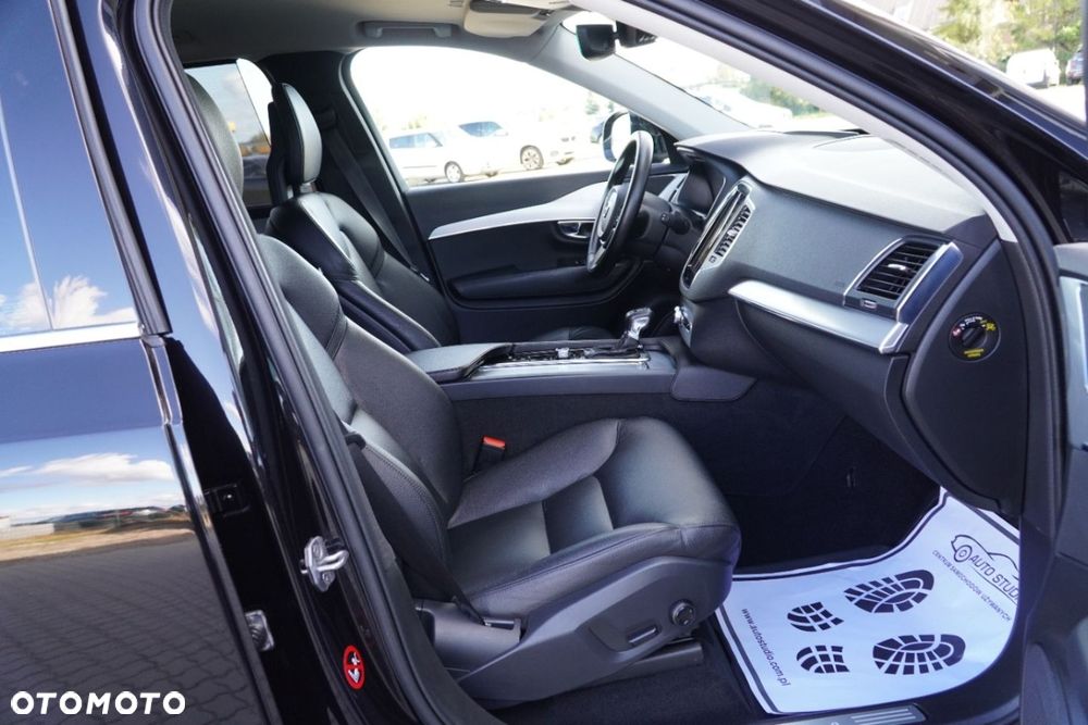 Volvo XC 90 - 6