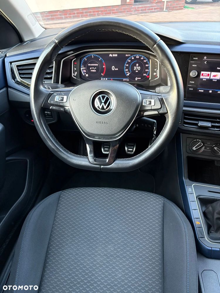 Volkswagen Polo - 15