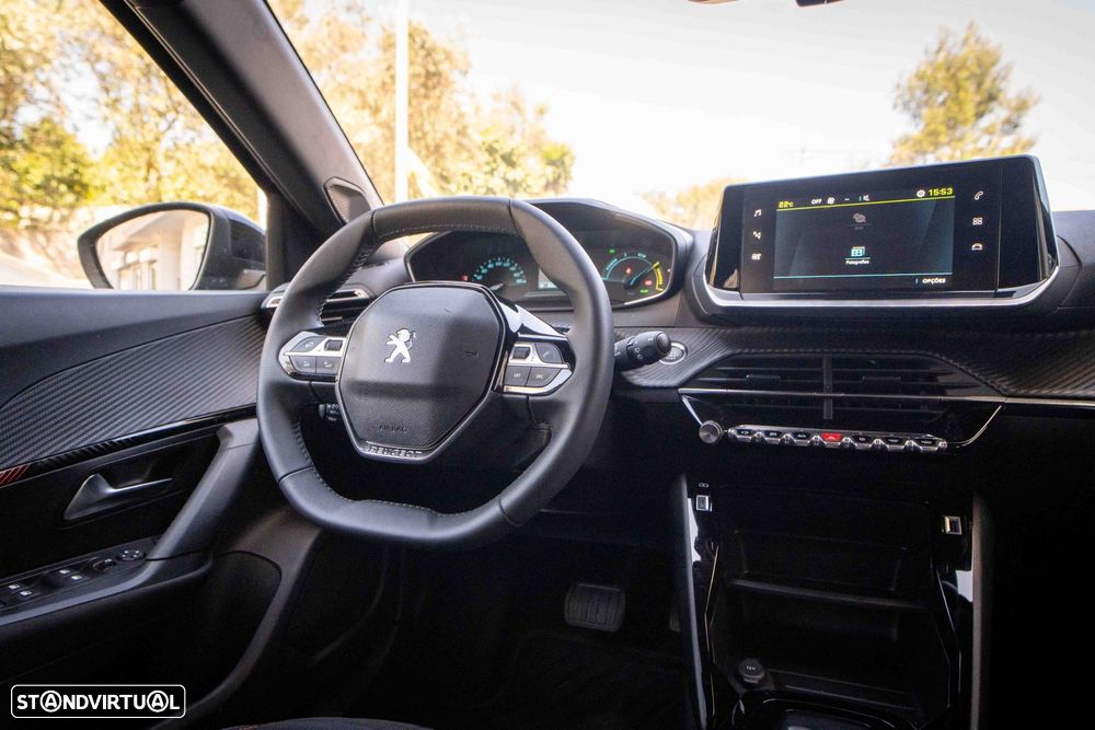 Peugeot e-2008 50 kWh Allure - 8