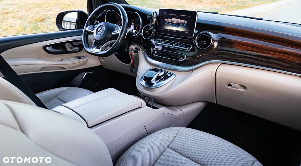 Mercedes-Benz Klasa V 250 d 4-Matic 7G-Tronic (d³ugi) - 16