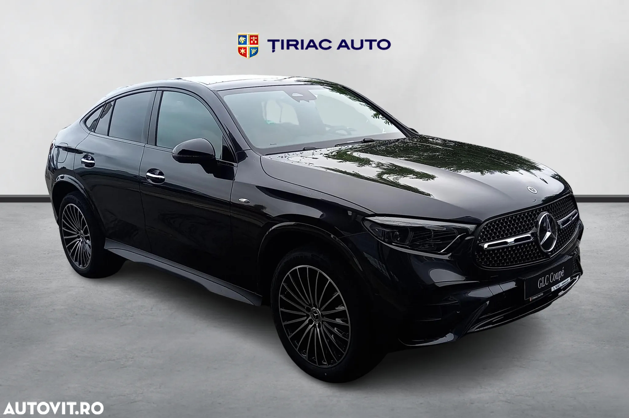 Mercedes-Benz GLC Coupe 300 e 4Matic 9G-TRONIC Edition AMG Line - 5