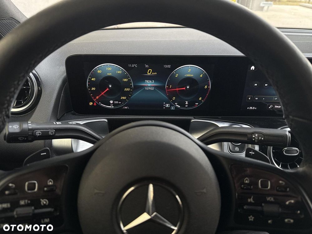 Mercedes-Benz GLB 200 d 8G-DCT - 15