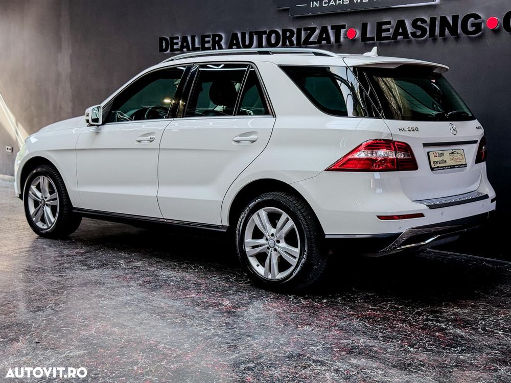 Mercedes-Benz ML 250 BlueTEC 4MATIC 7G-TRONIC - 7