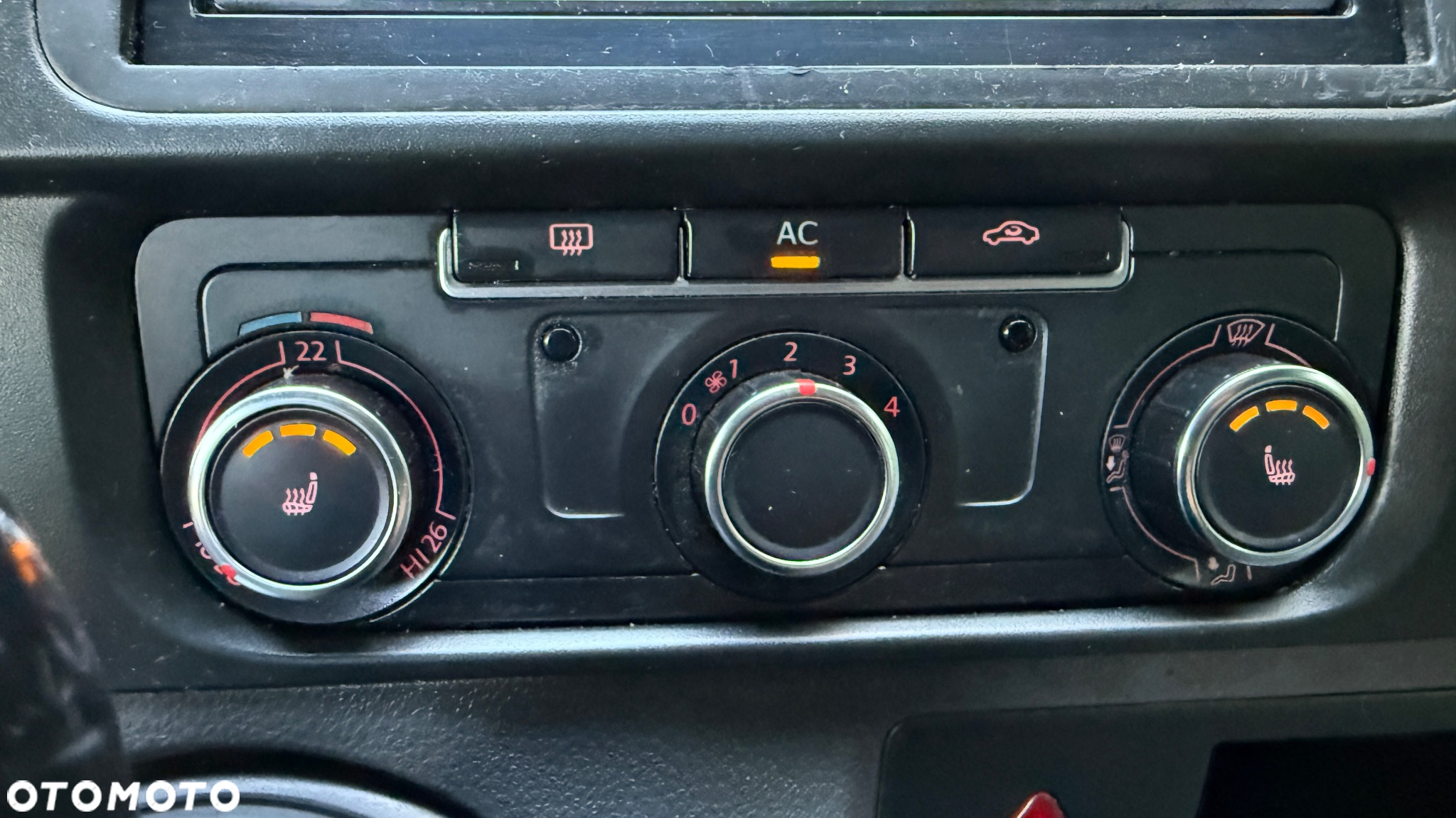 Volkswagen Transporter - 23