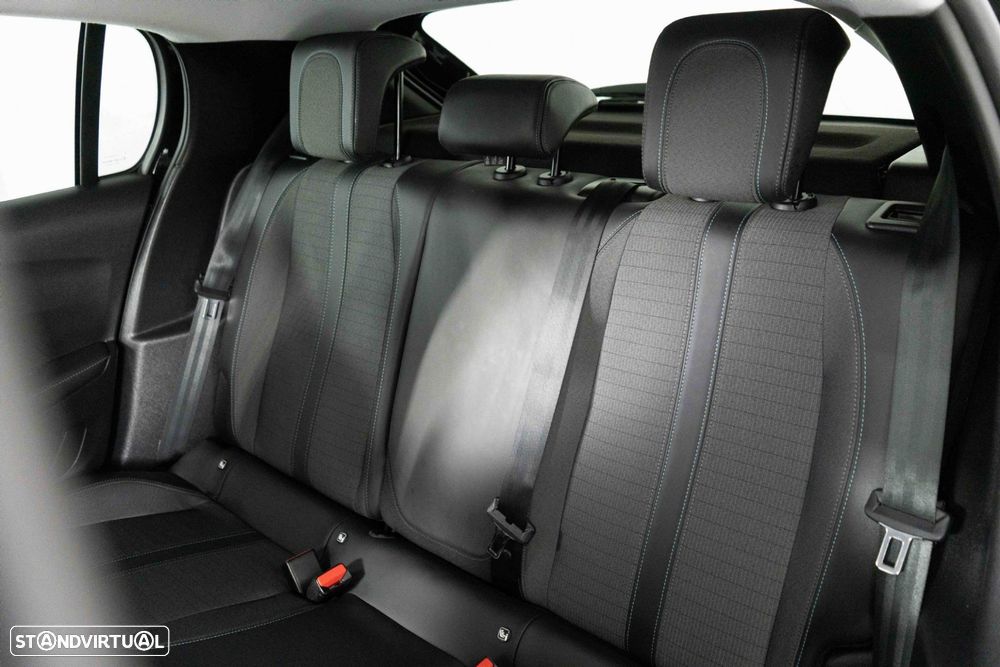 Peugeot e-208 50 kWh Allure - 9