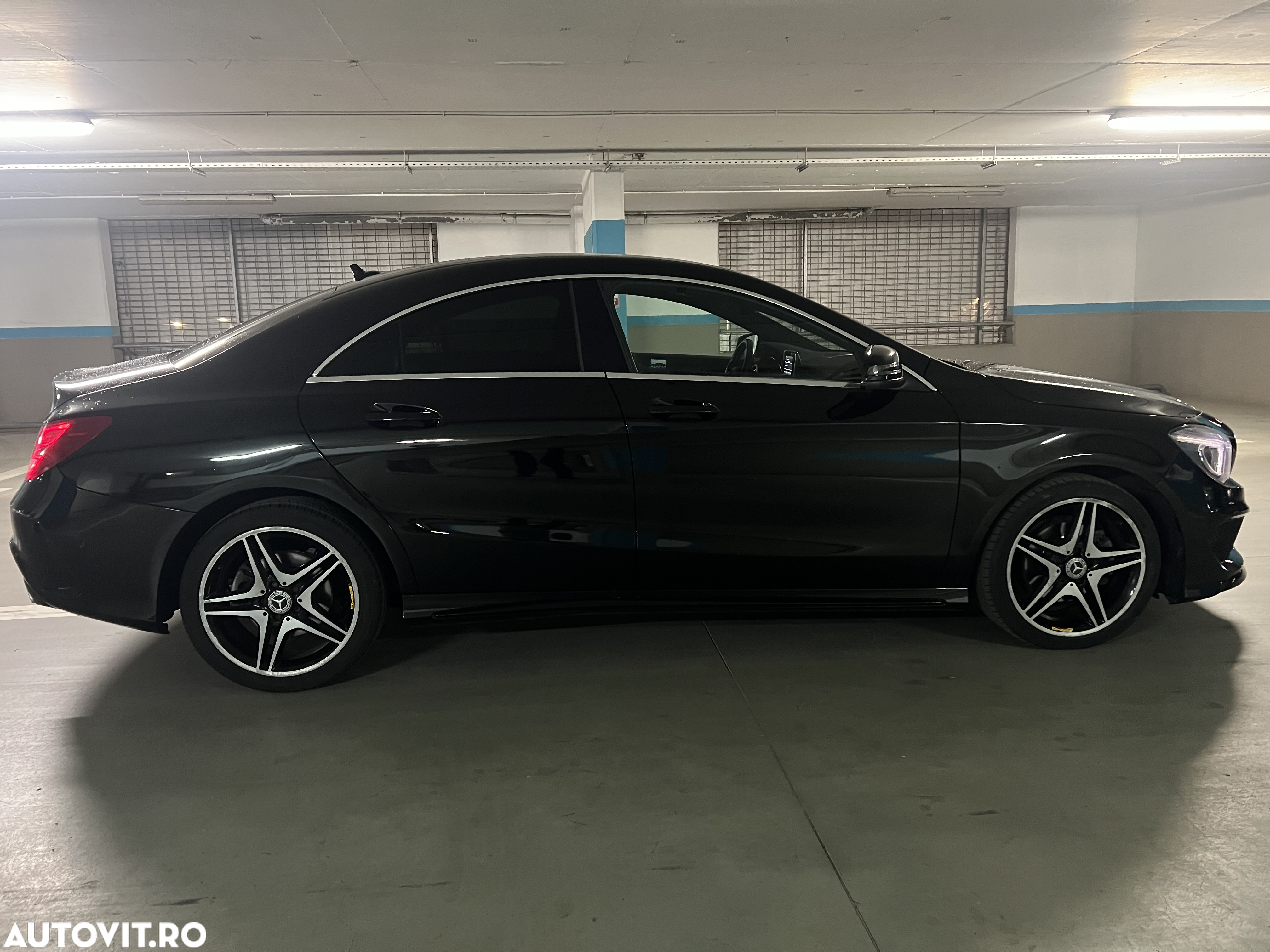 Mercedes-Benz CLA 220 d 7G-DCT AMG Line - 5