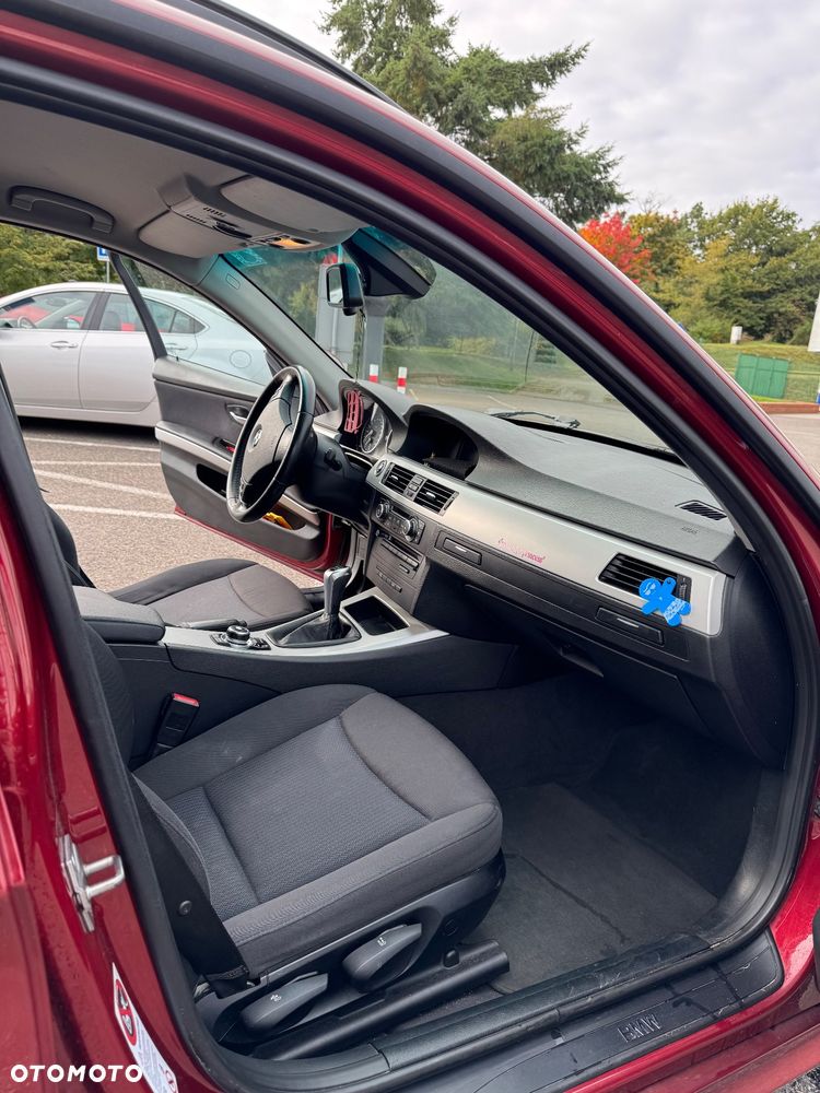 BMW Seria 3 320d - 13
