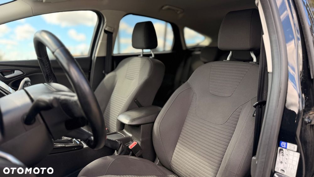 Ford Focus 1.0 EcoBoost Titanium ASS - 10