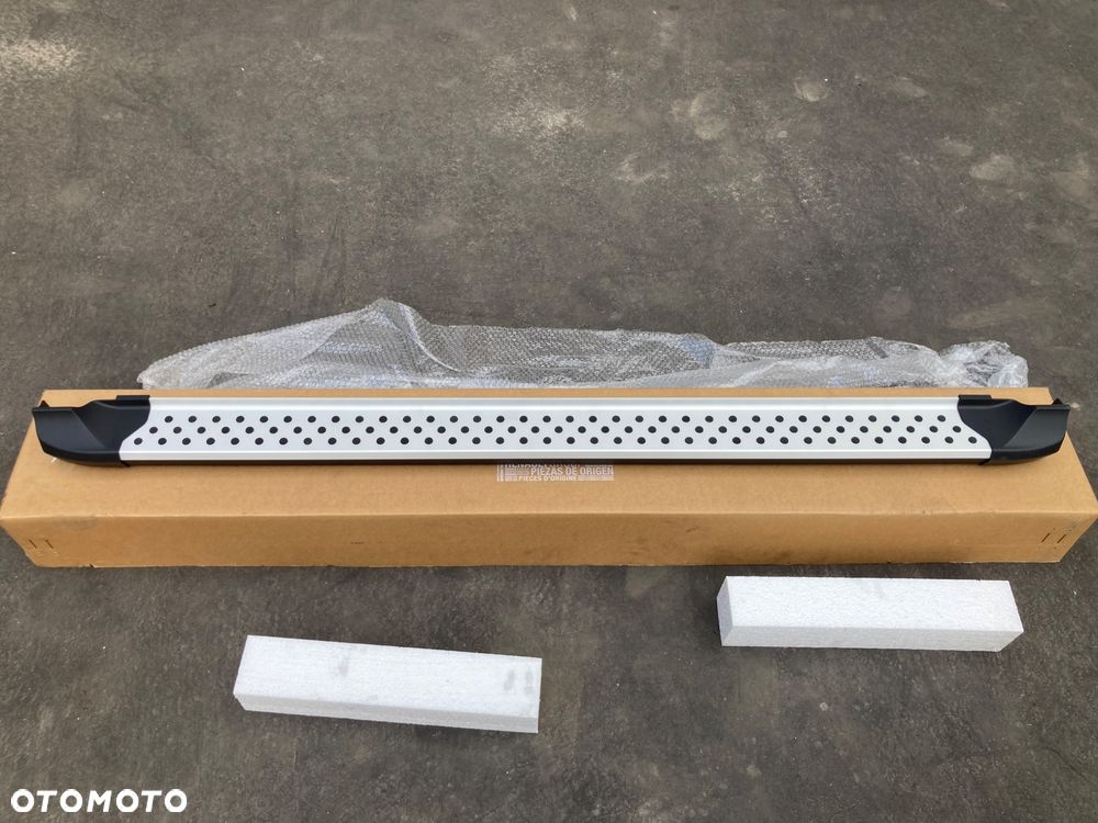 DACIA DUSTER 2 II STOPIEŃ BOCZNY ORUROWANIE SPOILER SCHODEK  LISTWA PROGOWA NAKŁADKA PROGU NA PRÓG - 1