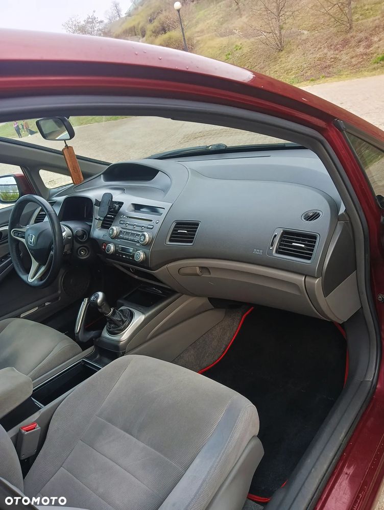 Honda Civic 1.8 Comfort - 7
