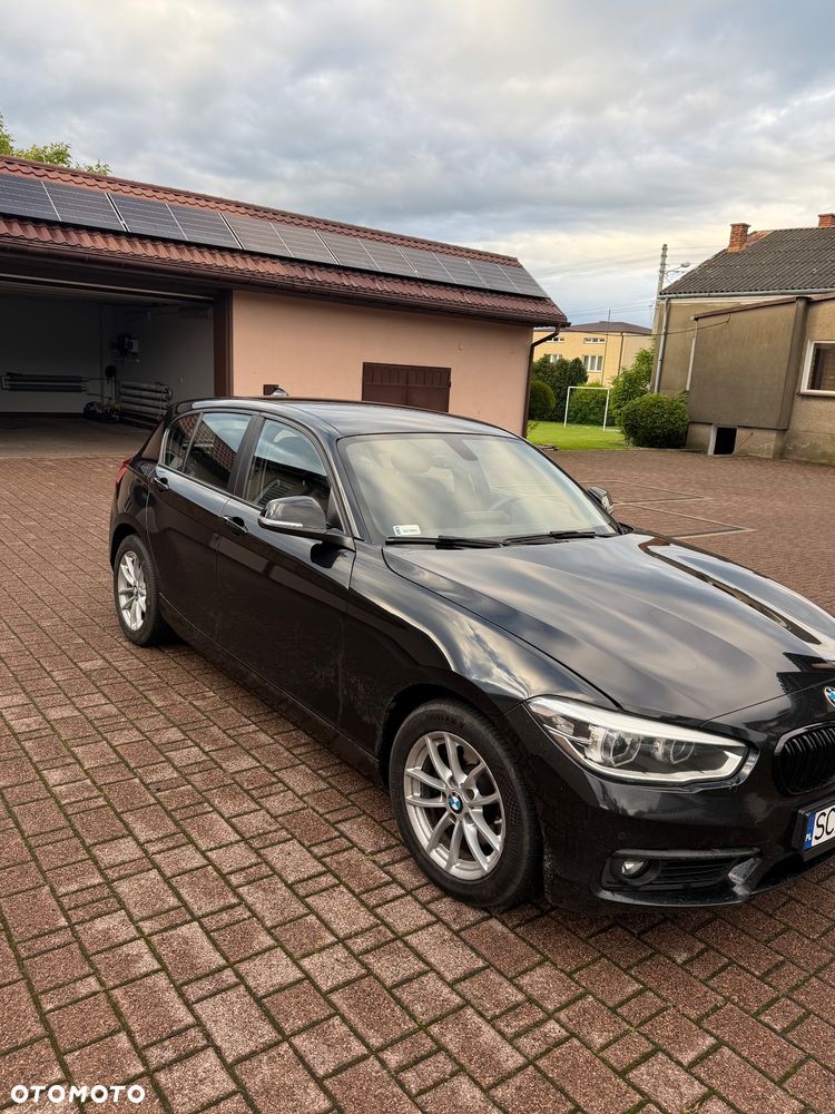 BMW Seria 1 120i - 6