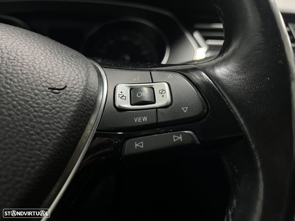 VW Arteon 2.0 TDI R-Line DSG - 27