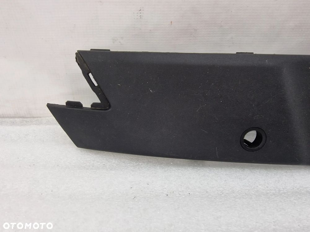 OPEL CORSA D LIFT 11-14 KRATKA ŚRODKOWA / LISTWA NA PDC , NR AUKCJI KR541 - 2