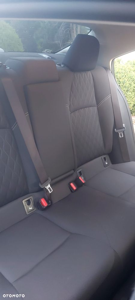 Toyota Corolla - 28