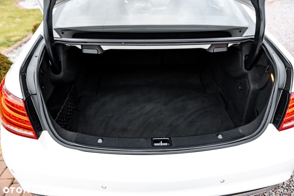 Mercedes-Benz Klasa E 250 7G-TRONIC - 18