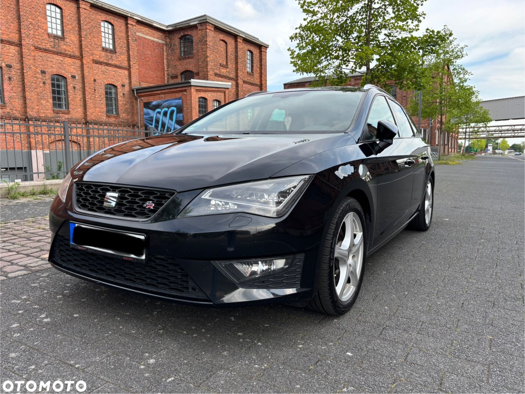 Seat Leon 2.0 TDI FR S&S DSG - 1