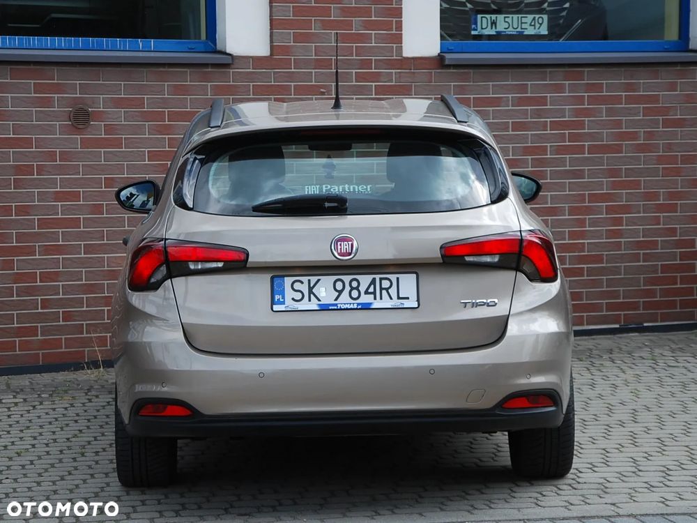 Fiat Tipo - 18