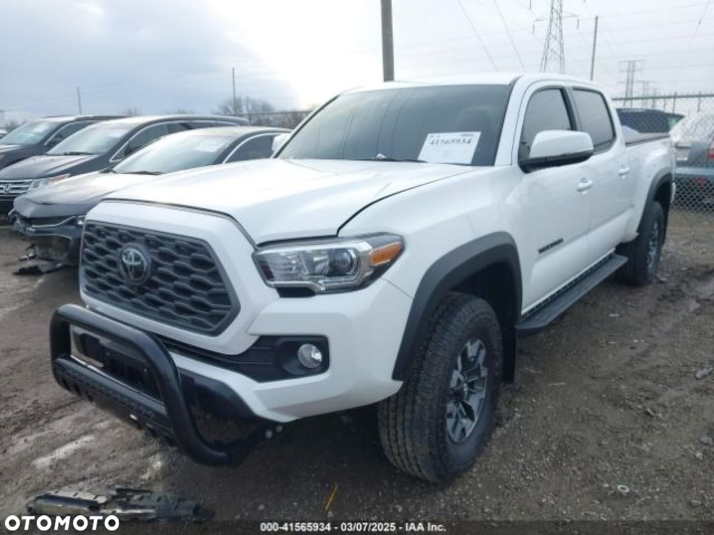 Toyota Tacoma - 2