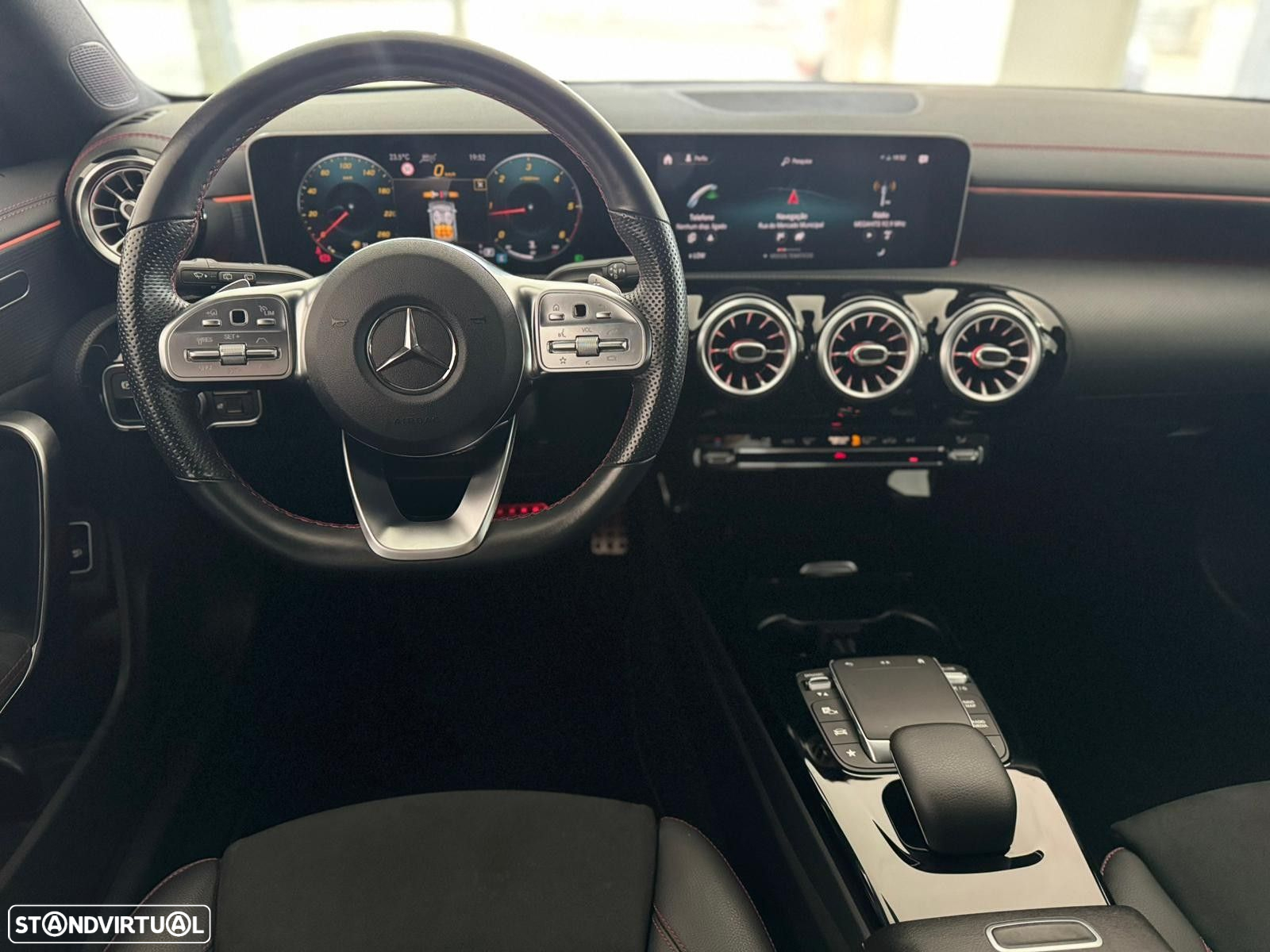 Mercedes-Benz CLA 220 - 33